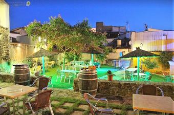 Hostal Hotel Rural Las Nogalas