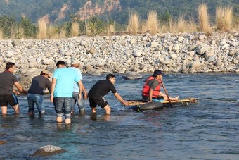 Hotel Vanya River Lodge