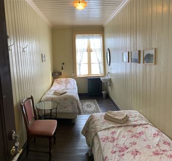 Hotel Einarsh�si�