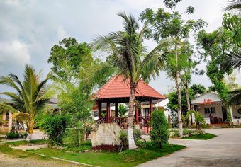 Hotel Bungalows Bai Vong