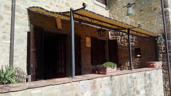 Apartment With 2 Bedrooms In Lisciano Niccone, With Wonderful Mountain View, Pool Access, Enclosed Garden