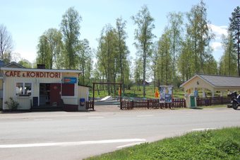 Linder�s Caf� Och  Bed & Breakfast