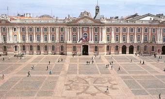 Apartment With One Bedroom In Auterive, With Pool Access, Furnished Balcony And Wifi