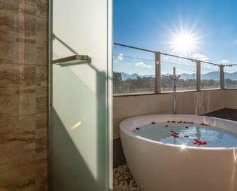 Posada Floral Hotel Yuxi Fuxianhu Bolianchen