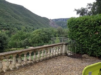House With 2 Bedrooms In Saint-julien-de-la-nef, With Wonderful Mountain View, Pool Access And Furnished Garden