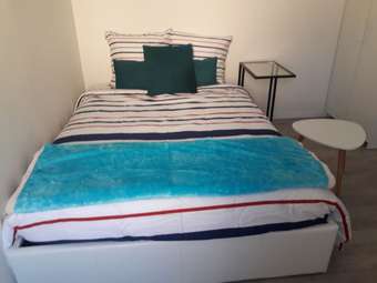 Apartamento Typical French Studio