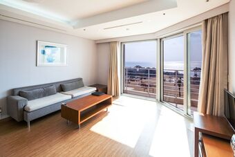 Hotel Sono Calm Jeju (formerly Shinevill Resort)