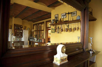 Hostal La Flamenca Inn