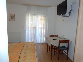 Agroturismo Tourist Farm And Beekeeping Salamun