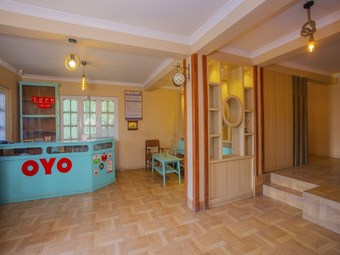 Oyo 302 Hotel Classic
