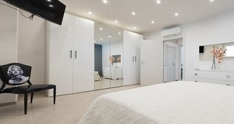 Bed & Breakfast Golden Residence