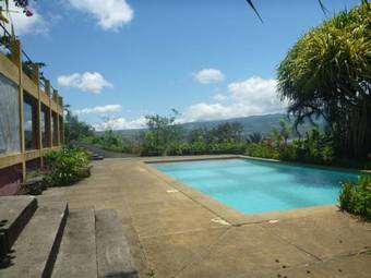 Lake Arenal Hotel And Microbrewery