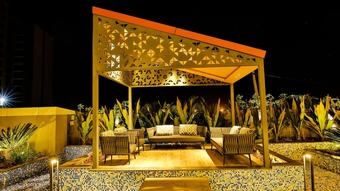 Hotel The Weekend Address