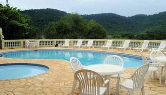 Posada Pousada Vale Do Dinossauro