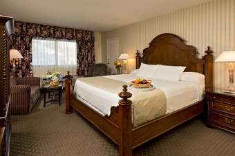 Hotel Cape Codder Resort