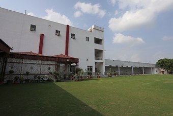 Hotel Oyo 17291 Shree Ram Palace