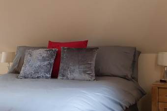 Apartamentos Lyde Cross Coach House