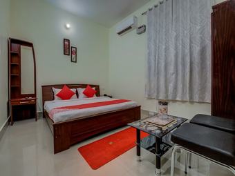 Hotel Oyo 10945 Sai Guest House