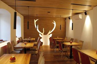 Hotel Ristorante-pizzeria Al Cervo
