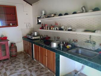 Hotel Begnas Lake Front Guest House