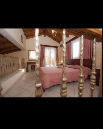 Apartamentos Ballas Paradise