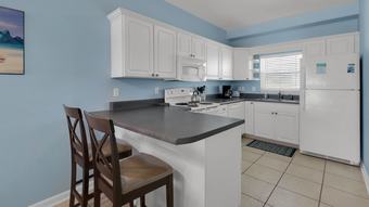Villas On The Gulf Unit M5 - Two Bedroom Condo