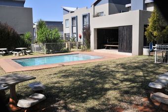 Hotel Summer Garden Guest House (garden Shed)