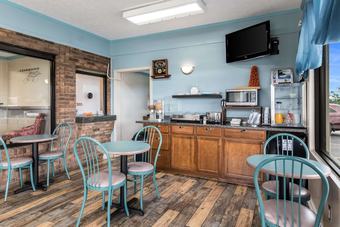 Hotel Rodeway Inn
