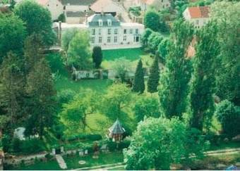 Bed & Breakfast Chateau De La Marjolaine