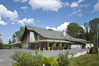 Hotel Elk Lake Eco Centre