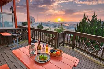 Youngheungdo Americano Pension