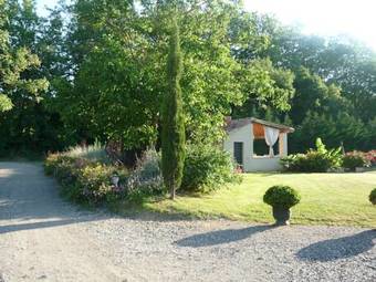 Hostal Chambres D'h�tes La Masqui�re