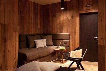 Alexander Charme Hotel