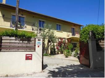 Bed & Breakfast � Doux S'home