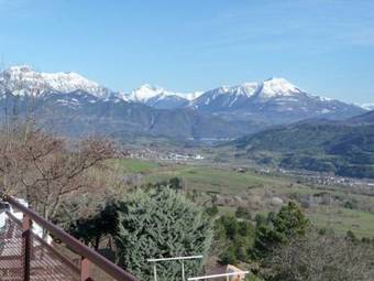 Hostal Maison D'hote La Rotonde Des Gr�nes