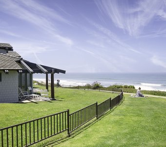 Wch At Wave Crest Resort