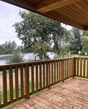 Posada Woodlakes Park