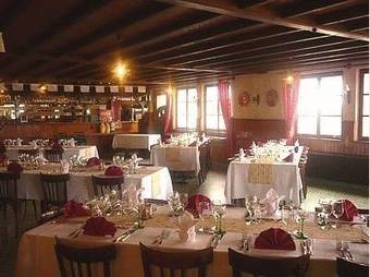 Hotel Logis Le Rouge Gazon