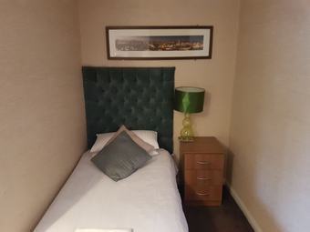 Posada Dorset Arms Hotel