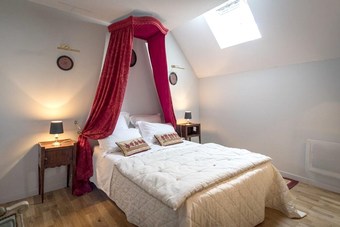 House With 2 Bedrooms In Gennes Val De Loire , With Enclosed Garden And Wifi