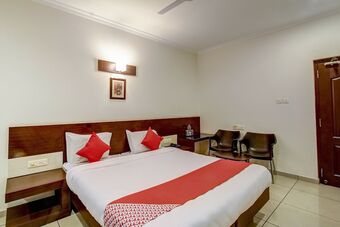 Capital O 45454 Hotel The Spring