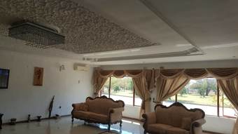 Hotel Twin Cave Lodge