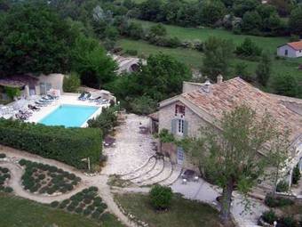 Hotel Le Mas Du Pont Roman