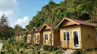 Hotel Thuy Hoang Resort