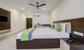 Hotel Treebo Trend Samit Suites