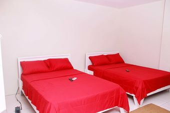 Apartamentos Operative Car Rental & La Porsuette Inn