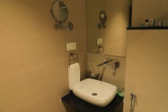 Hotel The Byke Suraj Club