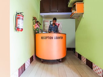 Spot On 47105 Hotel Hornbill