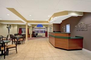 Hotel Microtel Inn & Suites By Wyndham Bushnell