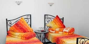 Hostal Aris Meridian Hostel